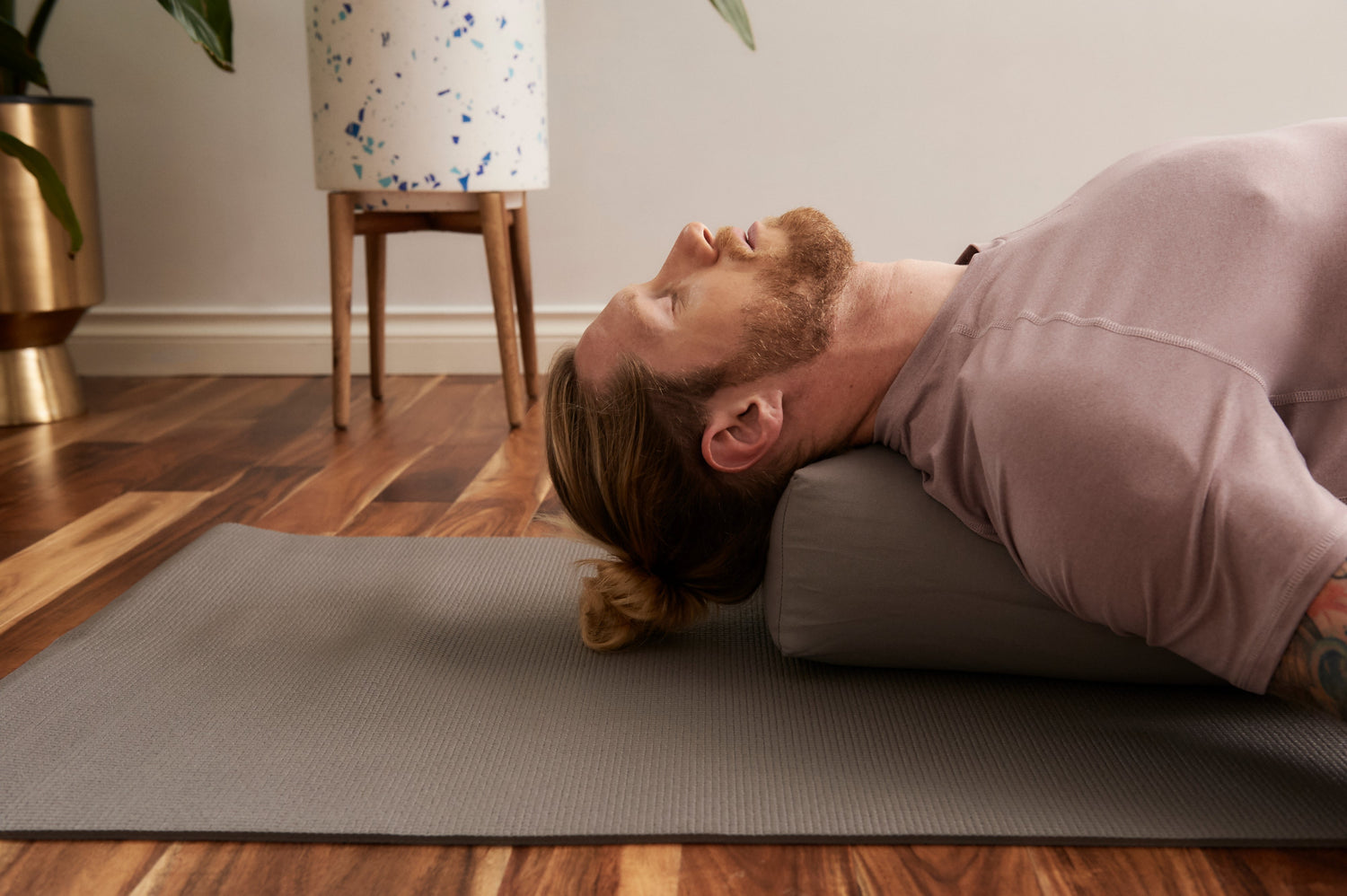 Halfmoon - How to Choose Your Perfect Yoga Bolster